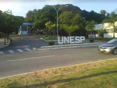 COM CALOR EXTREMO E PROBLEMAS EM AR-CONDICIONADO, UNESP SUSPENDE AULAS EM GUARATINGUETÁ