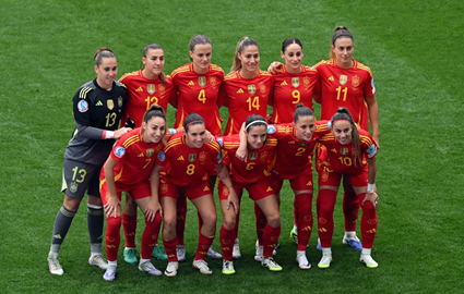 INGLATERRA VENCE A ESPANHA E LEVA O BICAMPEONATO DA EUROCOPA FEMININA