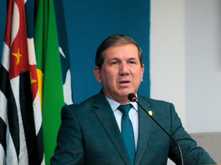 GUARATINGUETÁ - VEREADORES PEDEM INFORMAÇÕES SOBRE REFORMA DA ASSOCIAÇÃO DE BAIRRO CECAP