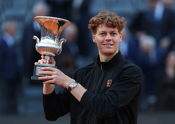 JANNIK SINNER CONQUISTA O MASTER 1000 EM ROMA