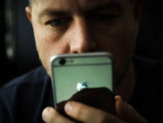 NOMOFOBIA - CONHEÇA MEDO IRRACIONAL DE FICAR SEM CELULAR