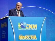 VICE PRESIDENTE GERALDO ALCKIMIN FOI VAIADO NA ABERTURA DA MARCHA DOS PREFEITOS EM BRASÍLIA