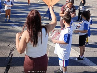 APARECIDA - SP - EDUCAÇÃO REALIZA ATIVIDADE COM LEITURA E VIVÊNCIAS