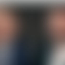 FLÁVIO BOLSONARO PEDIU À VORCARO R$ 134 MILHÕES PARA GRAVAR FILME EM HOMENAGEM À SEU PAI