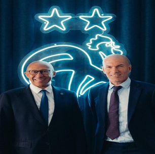 ZINEDINE ZIDANE É O NOVO TÉCNICO DA SELEÇÃO DA FRANÇA COM MISSÃO DE LIBERAR O PODER OFENSIVO