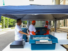 SÃO JOSÉ E JACAREÍ RECEBERAM NOVOS CAMINHÕES DO ‘BOM PRATO MÓVEL’
