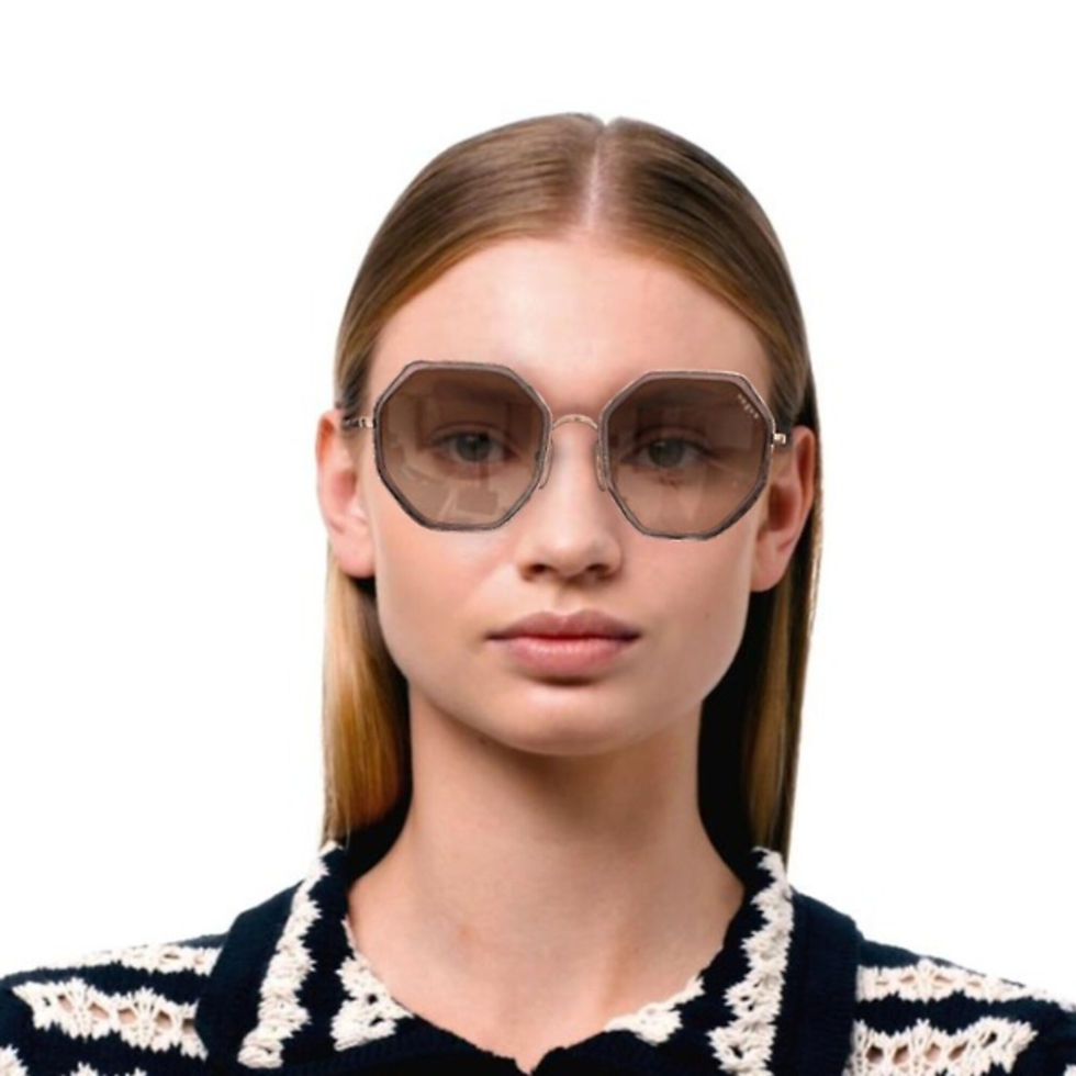Thumbnail: Vogue Women Sunglass Pink/Rose Gold frame, Brown Gradient lenses VO4224S 515213
