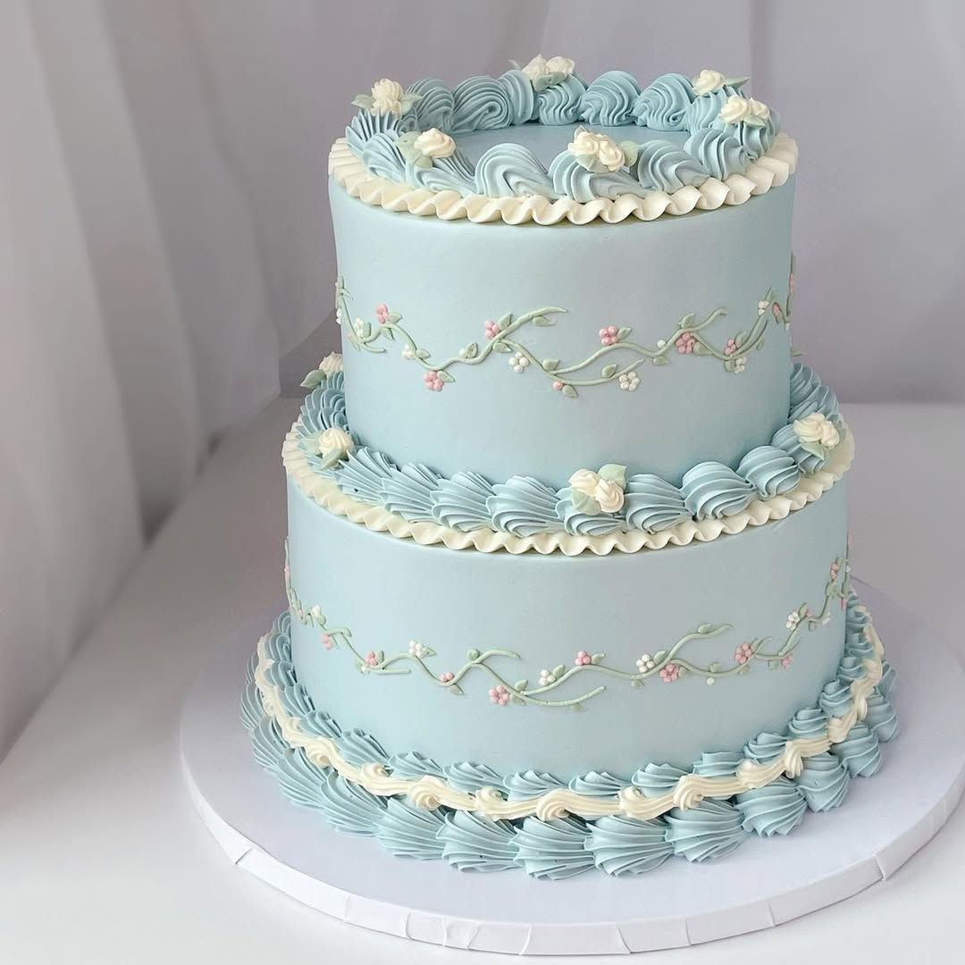 Two- tier Vintage Cake