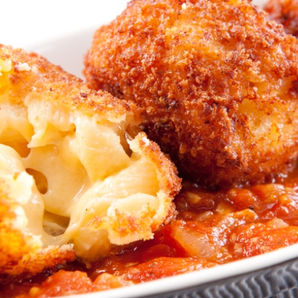 Fried Macaroni and Cheese Balls