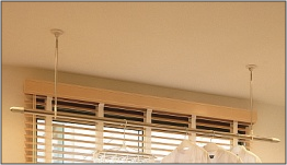 室内物干し用金具(ホスクリーン)