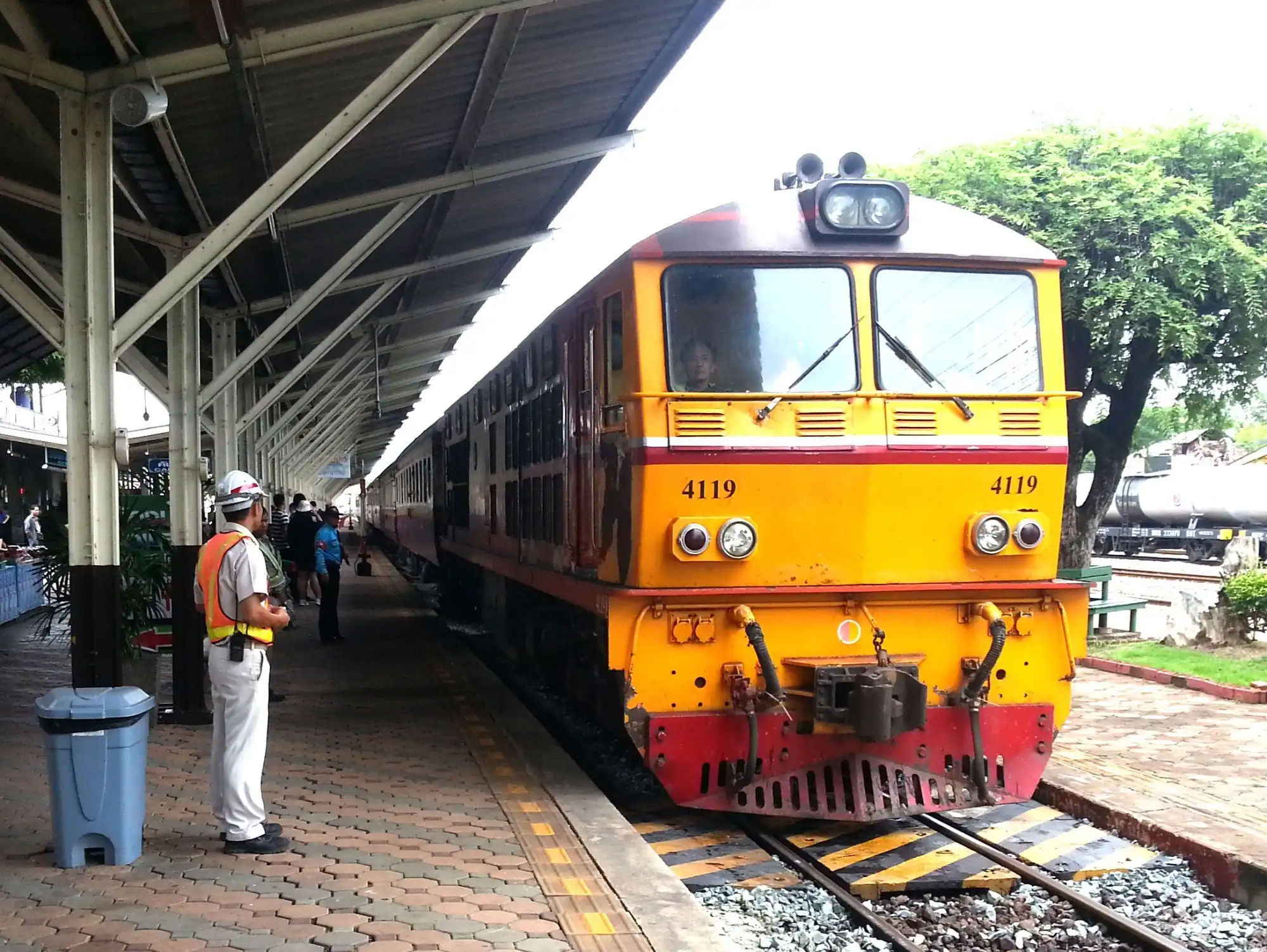 Thailand-Train-Information.jpg.webp