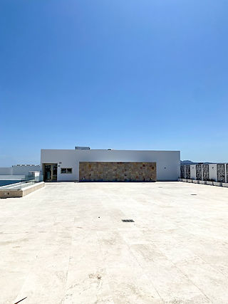 If you are looking for the best destination wedding venues in Los Cabos, Mexico, Rich & Kitch are here to help! The Los Cabos Tourist Corridor has some of the best destination wedding venues like The Cape, Esperanza, Montage, Chileno Bay, Garza Blanca, & more. Read about having your destination wedding in Cabo San Lucas or San José del Cabo at one of these amazing resorts here!