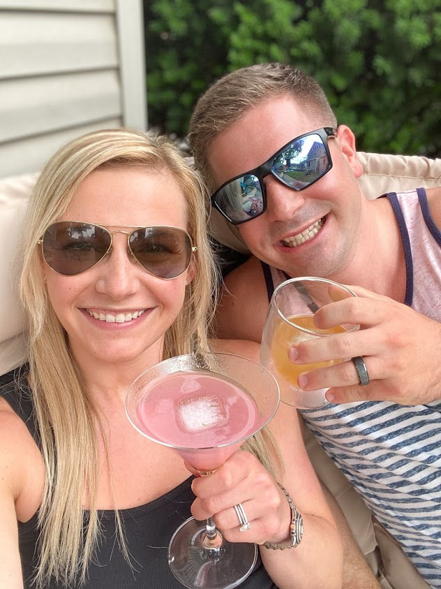 The Rich & Kitch kitchensinkit blueberry basil lemon vodka martini is so delicious! The cocktail recipe uses fresh blueberries, basil, lemon, & vodka - such a refreshing vodka drink using only a few ingredients and no additional sugar!