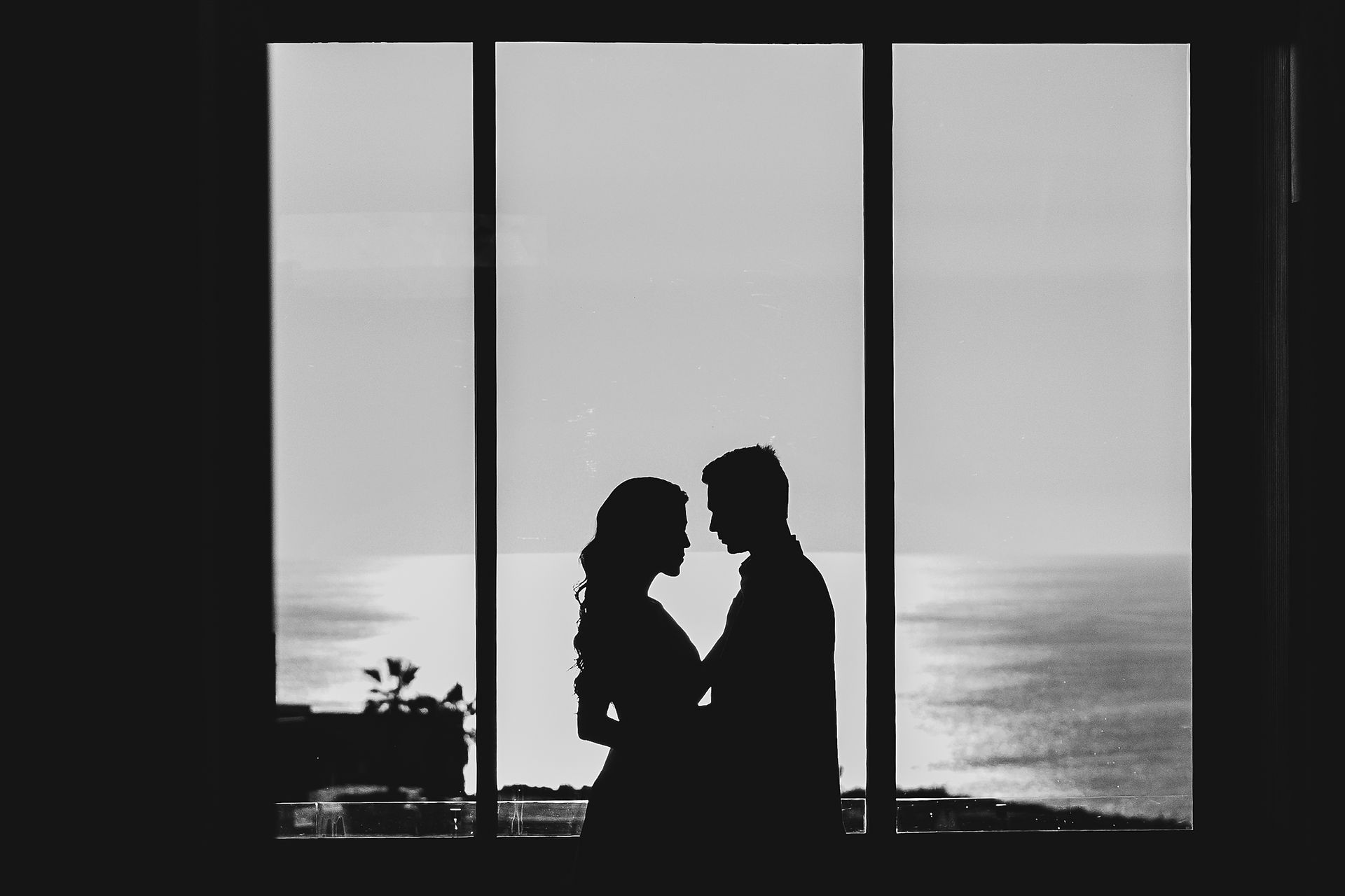 If you are looking for the best destination wedding venues in Los Cabos, Mexico, Rich & Kitch are here to help! Pedregal & Cabo’s Pacific Coast have some of the best destination wedding venues like Waldorf Astoria Los Cabos Pedregal, Cabo Villas Luxury Home Rentals, Pueblo Bonito Pacifica & Pueblo Bonito Sunset Beach, Nobu Hotel Los Cabos , & more. Read about having your Cabo San Lucas destination wedding at one of these amazing resorts here!