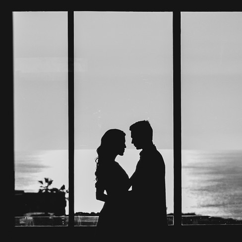If you are looking for the best destination wedding venues in Los Cabos, Mexico, Rich & Kitch are here to help! Pedregal & Cabo’s Pacific Coast have some of the best destination wedding venues like Waldorf Astoria Los Cabos Pedregal, Cabo Villas Luxury Home Rentals, Pueblo Bonito Pacifica & Pueblo Bonito Sunset Beach, Nobu Hotel Los Cabos , & more. Read about having your Cabo San Lucas destination wedding at one of these amazing resorts here!