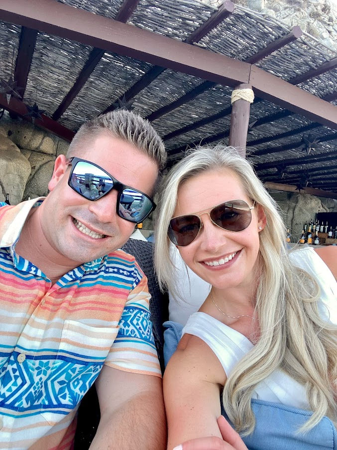 HOLA! We're Rich & Kitch! The creators behind the Wedding Planning Playbook which is our virtual wedding planning coaching program. Before we get into our why for starting the Wedding Planning Playbook, we wanted to introduce ourselves! If you’re new around here, welcome!!!, & if you’ve been following our journey, know that we appreciate you so much! 