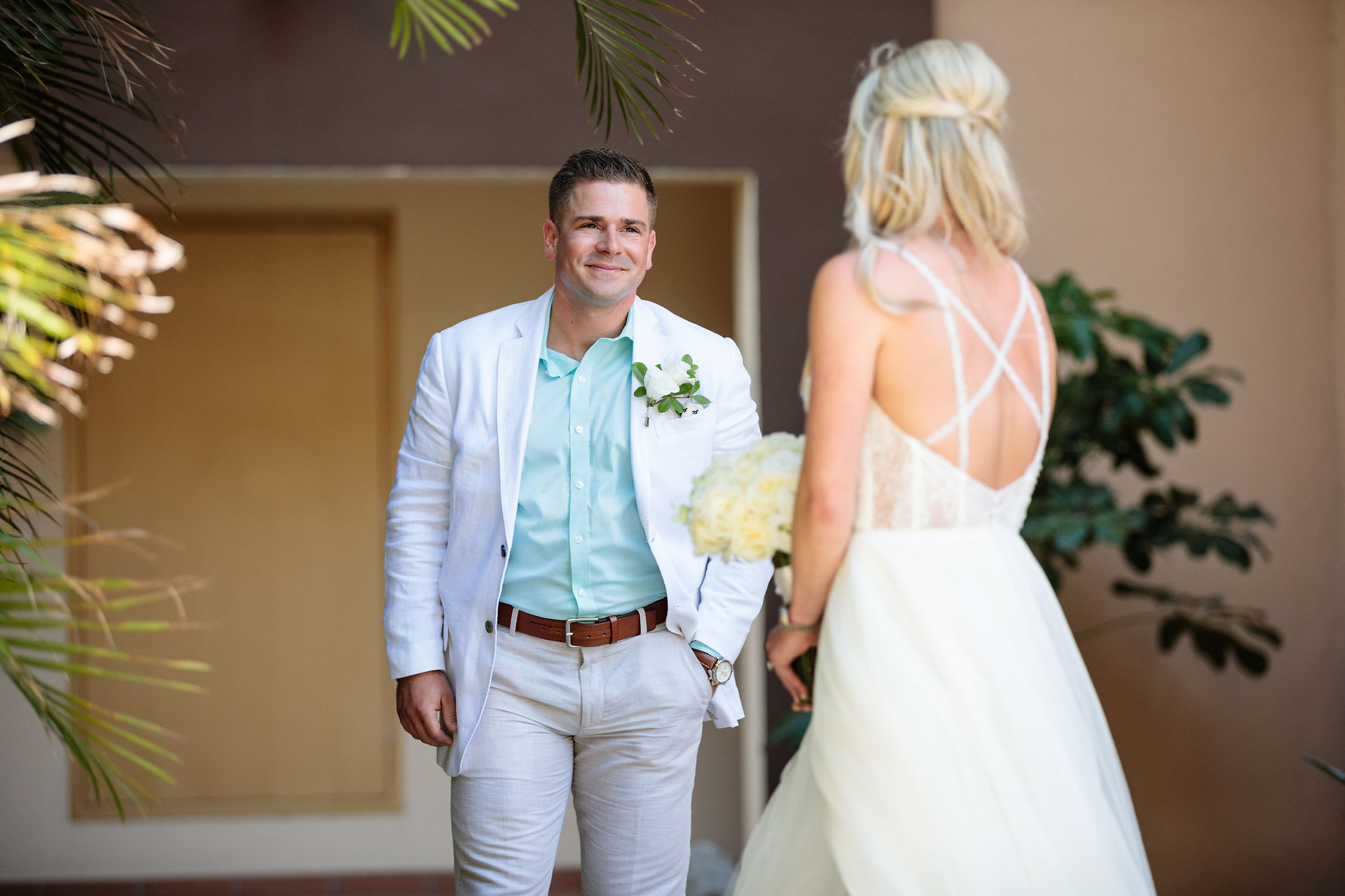 Rich & Kitch are huge fans of the wedding day first look! I even had a first look with my bridesmaids & my dad which were super special moments. I’m so glad our amazing photographer, Anna Gomes, recommended doing these! 