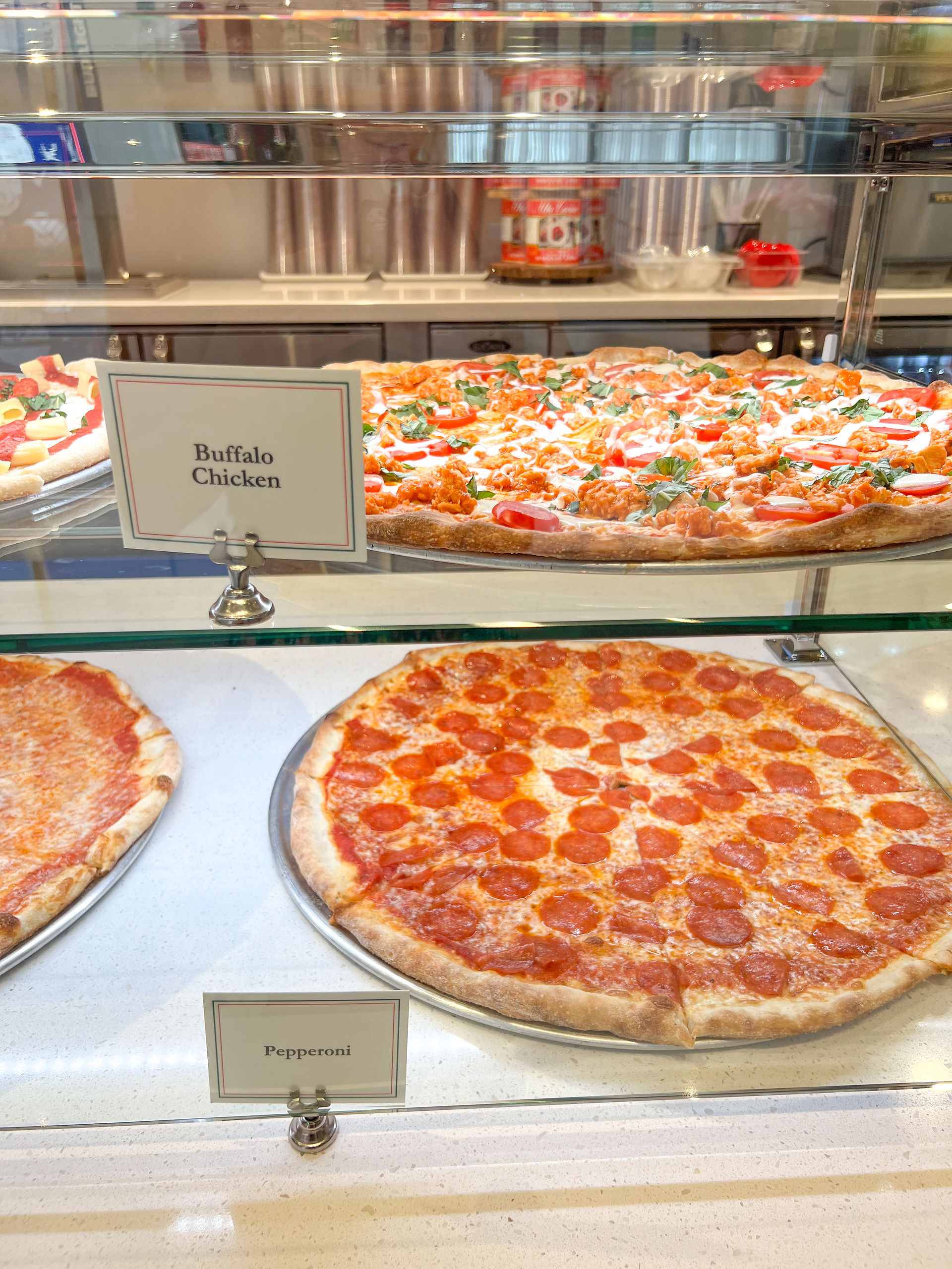Rich & Kitch Las Vegas Travel Guide. For couples planning a wedding anniversary trip or a weekend getaway for a milestone birthday, as well as bachelor/bachelorette party groups. Mulberry St. Pizza at Resorts World is hands down the BEST pizza we’ve ever had. 