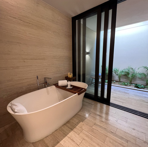 Montage Los Cabos, top luxury resorts Cabo San Lucas, swimmable beach resorts Cabo, snorkeling Santa María Bay, Talay Restaurant Cabo, spa resorts Los Cabos, beachfront luxury Cabo, upscale desert vibes Cabo resort, destination weddings Cabo, honeymoon resorts Cabo, anniversary trips Cabo, Hello Fora travel advisor perks, best resorts for snorkeling Cabo, luxury resorts Mexico, Santa María Bay beach resorts, private spa pool Cabo, top-rated spa resorts Cabo, exclusive travel benefits Cabo resorts, beachfront dining Cabo, romantic getaways Los Cabos, private villas Montage Los Cabos, desert-inspired luxury resorts.