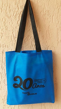 Sacolas em TNT, Bolsa de TNT, Sacola de TNT para lojas, Embalagem de tnt, Sacolas de tnt e sacolas personalizadas | RJ, bolsas personalizadas