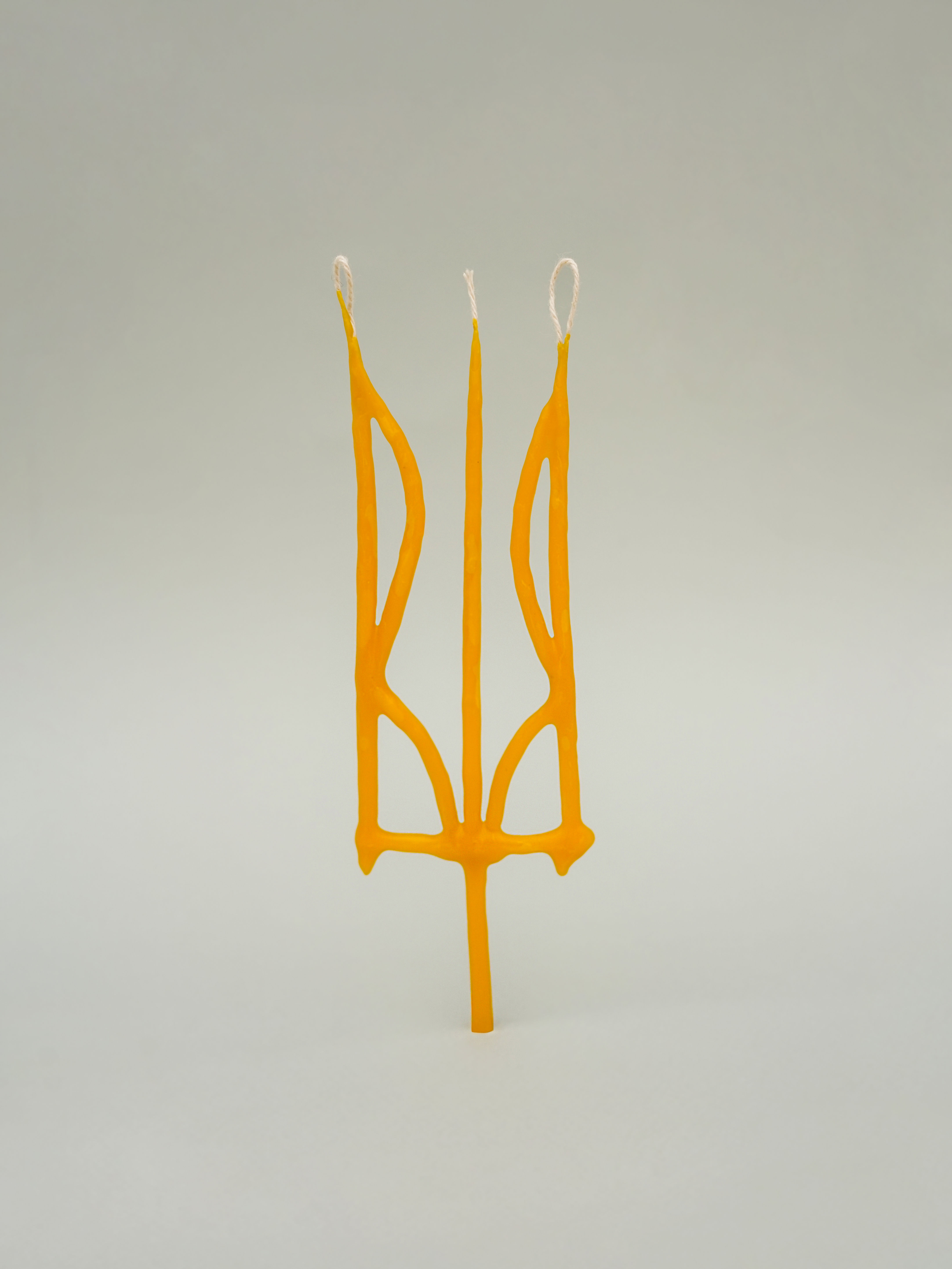 Свічка Тризуб