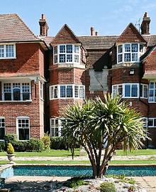The-Pleasaunce-In-Summer.jpeg
