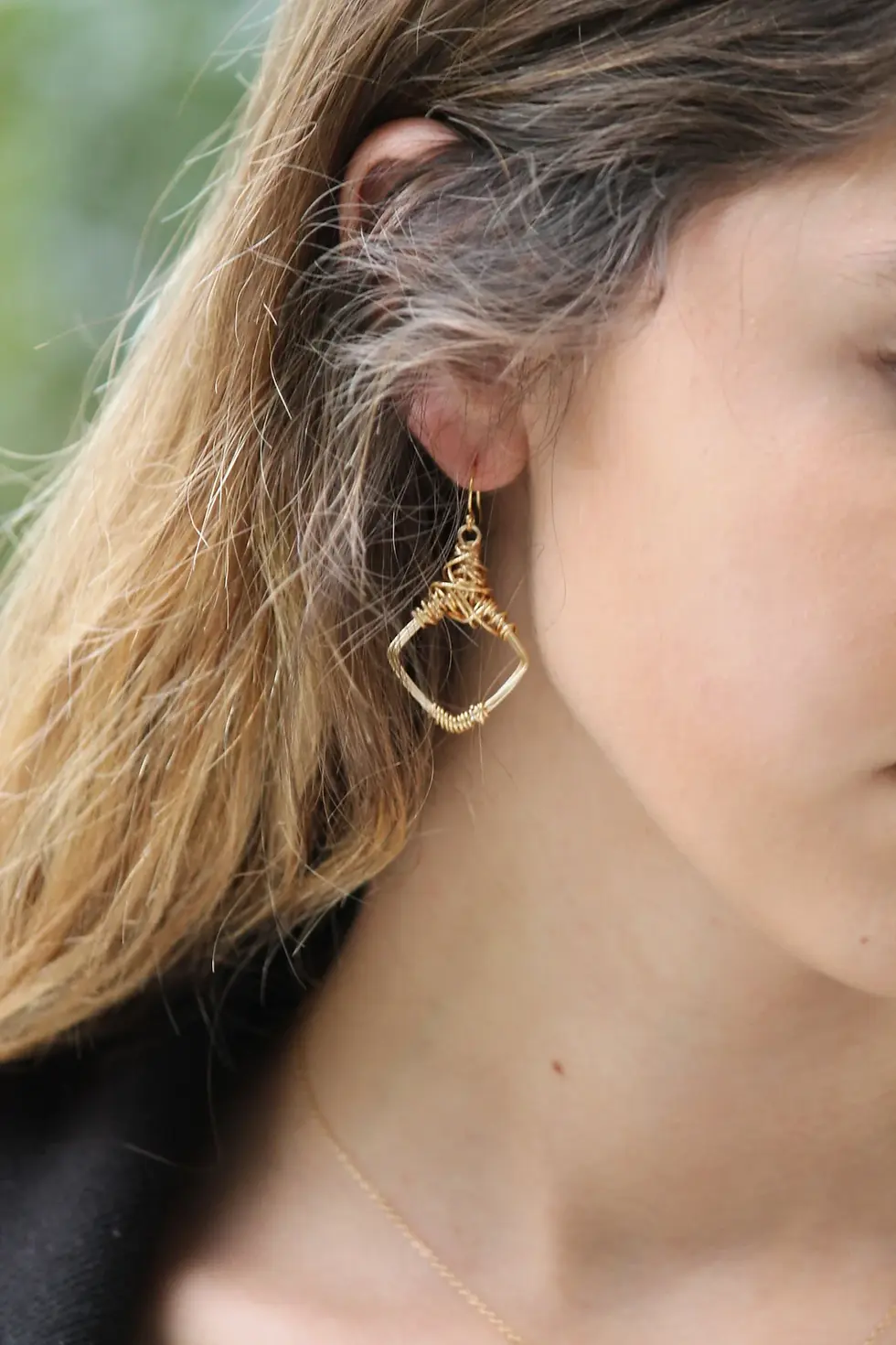 Thumbnail: Metal-Wrapped Diamonds by J. Melissa Designs