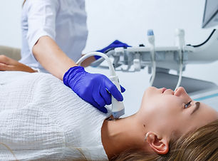 woman-patient-reception-at-female-doctor-in-medical-center-of-modern-clinic-gives-recommen