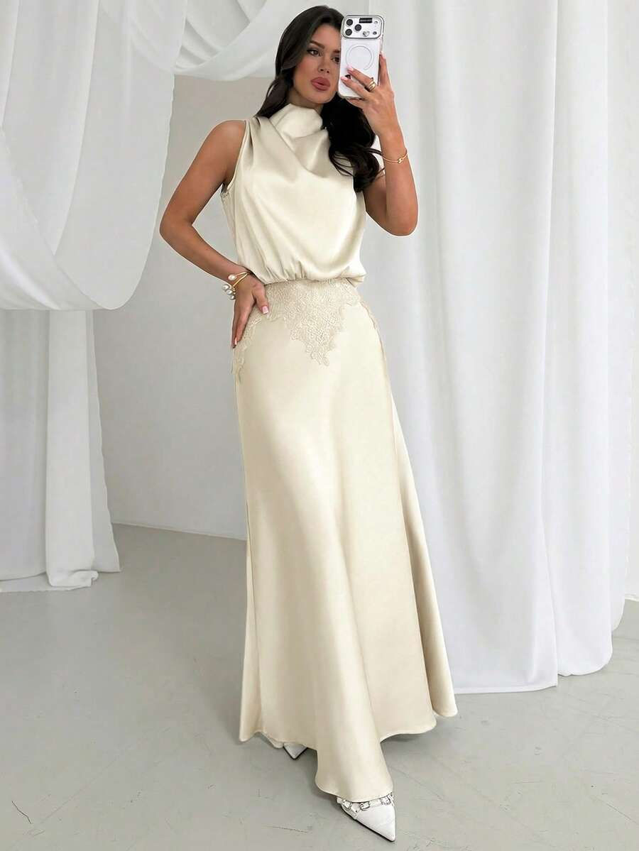 Thumbnail: Midikleit Cream Grace