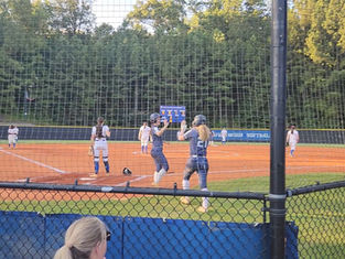 Creekview maintains 'poise' in route to 7-0 win over Riverwood, improves to 14-1