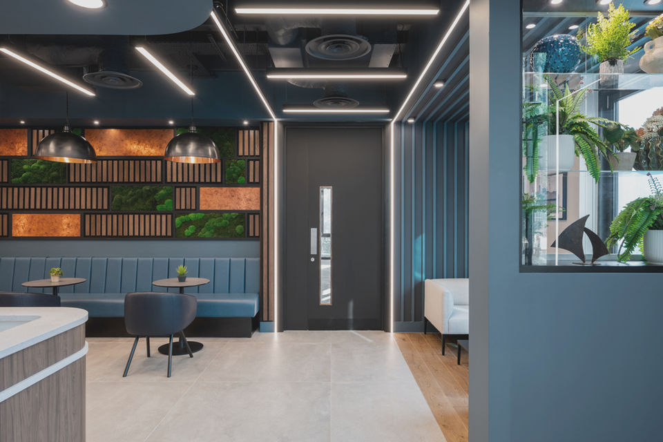 fit out of office building in southampton