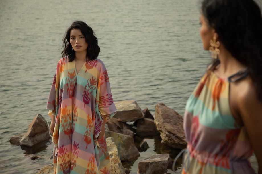 TRANSLATE HANDWOVEN IKAT