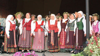 PERLOJOS KAIMO ŠVENTĖ – LIETUVIŲ LIAUDIES DAINŲ METŲ ŠVENTĖ