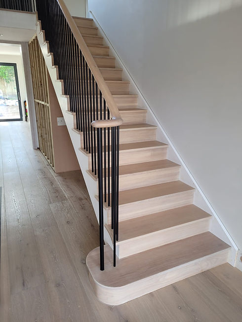 multiturn-cut-string-stairs-metal-spindl