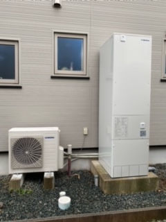 岩手県盛岡市中ノ橋通でエコキュートの交換です。