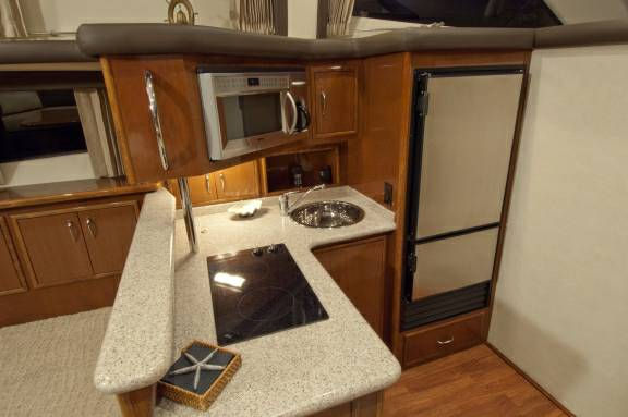 섬네일: 2008 CARVER  36SS