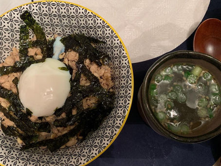 Recette de Torisoboro Gohan et Tori Dango Soupe 鶏そぼろご飯と鶏団子スープのレシピ
