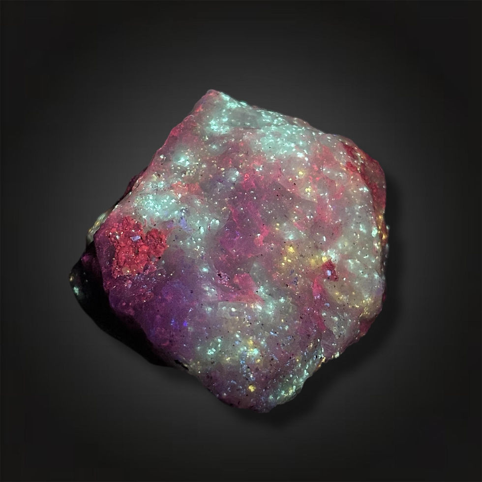 Thumbnail: Fluorescent Minerals, UV Reactive Calcite, Diopside, Chondrodite Mineral