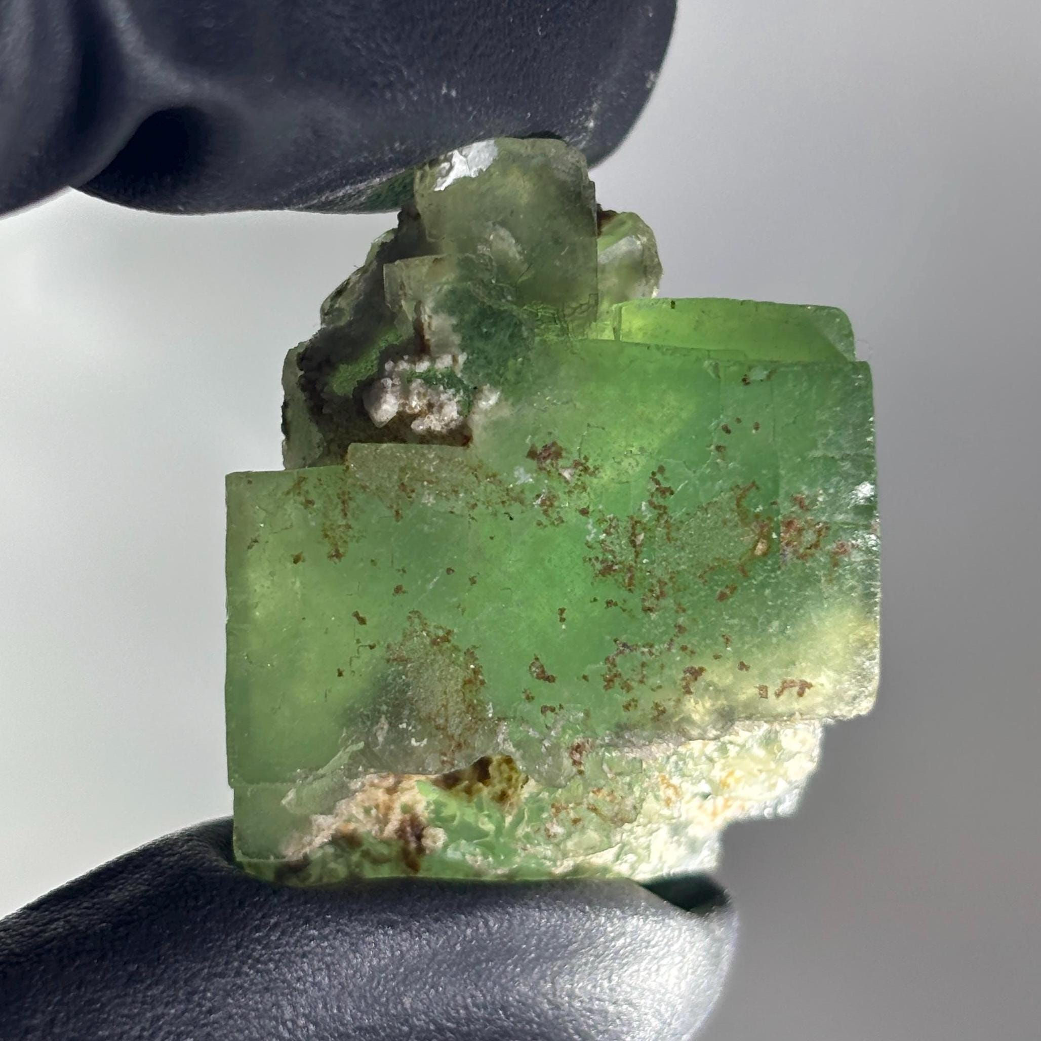 Green Fluorite Crystal Specimen: Stepped Cubic Mineral, Xianghualing China, 36g