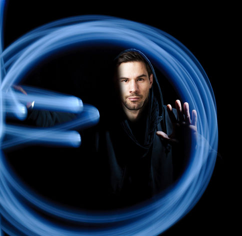 Magic Patrick_25931877_s.jpg