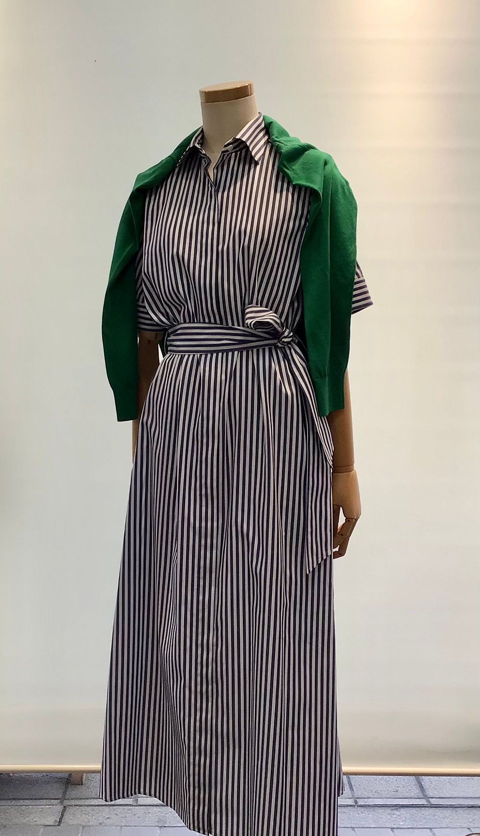 レディースワンピース入荷