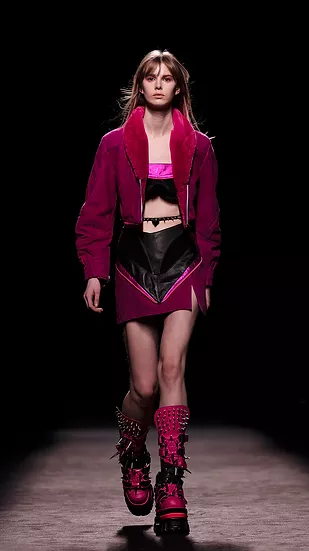 LOOK 10 WEB.webp