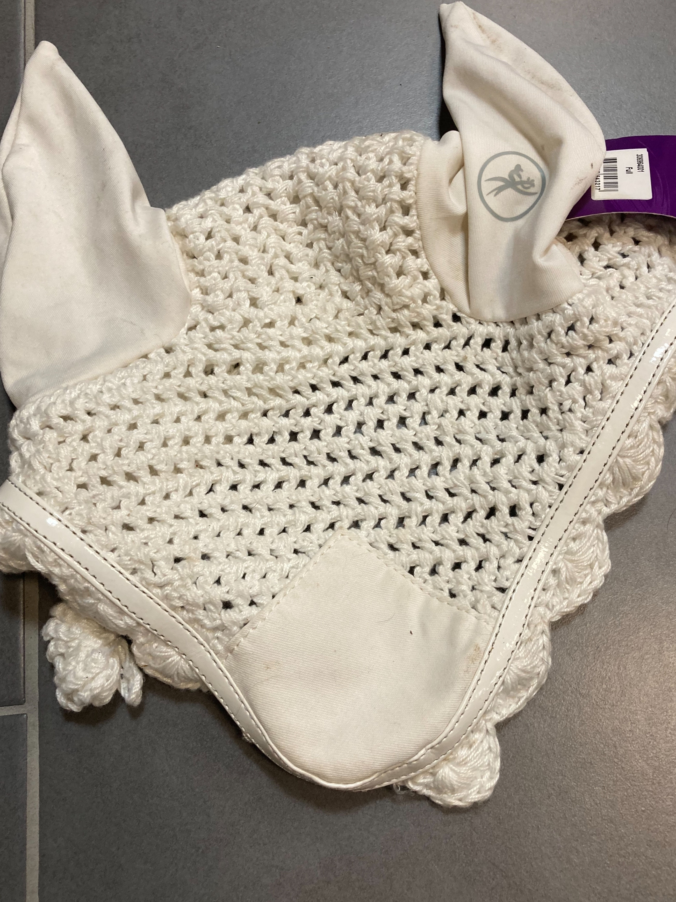 8696 bonnet blanc