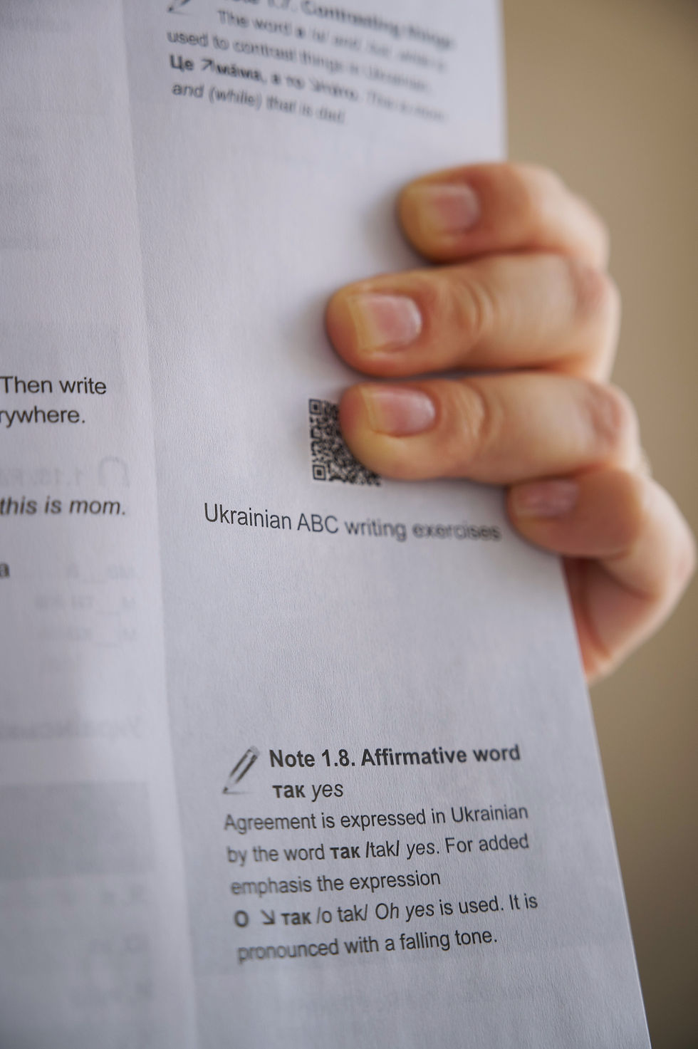 Thumbnail: Beginner’s Ukrainian With Interactive Online Workbook