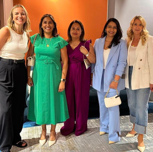 Empowering Women Through Personal Styling 