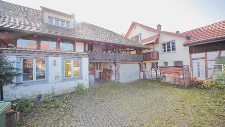 Aussenansicht des Doppel-Einfamilienhauses