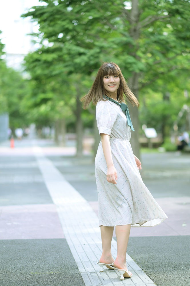 model: 世森響