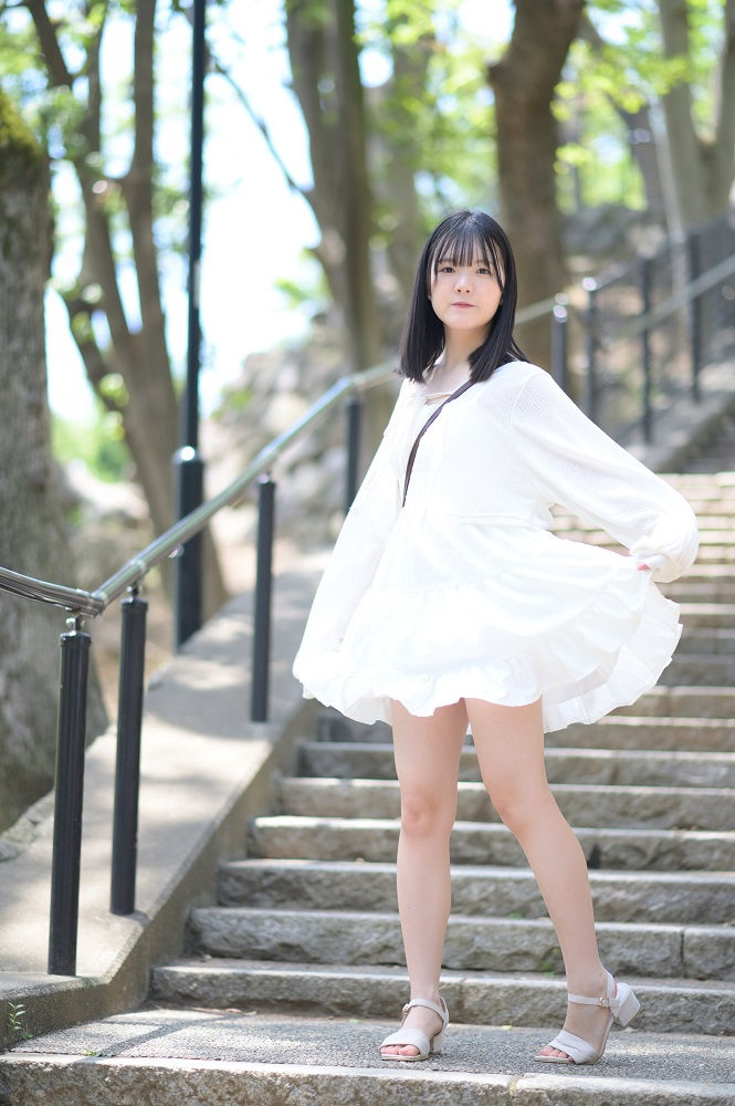 model: 石谷蒔香
