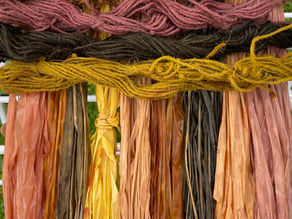 Dyeing Raffia & Jute With Kitchen Dyes