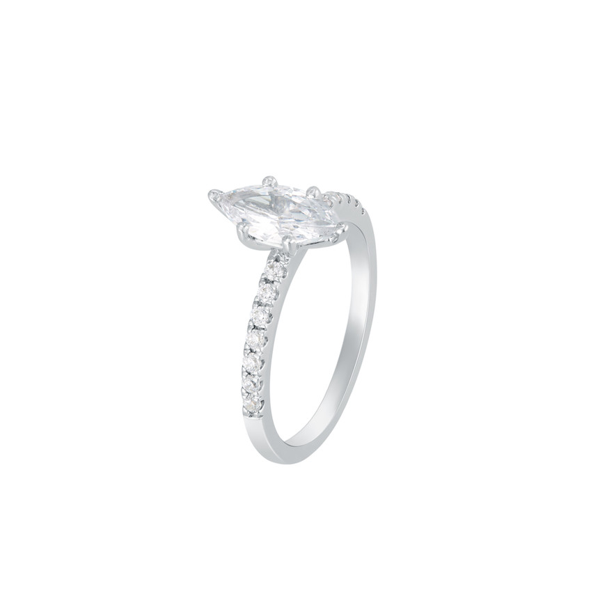 Elegant 0.39 ct Marquise Cut Diamond Ring Featuring Accent Side Stones